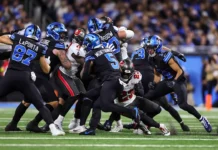 Com show de Jahmyr Gibbs, Lions vencem Buccaneers por 24 a 9