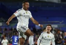 Mbappé decide, Real Madrid vence e volta à liderança da La Liga