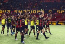 Sport afunda em ano de caos: invasões, diretoria pressionada e uma sequência de fracassos que selou o rebaixamento Foto: Paulo Paiva/ Sport Recife