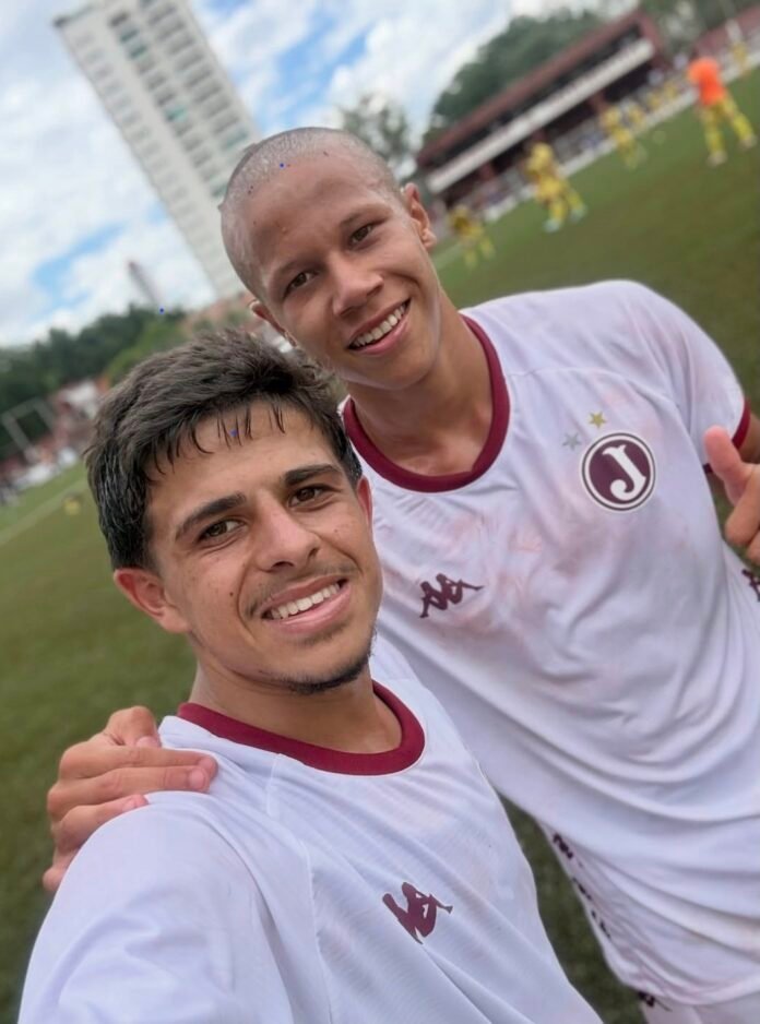 Henrique Miranda e Arthur marcaram os gols da vitória do Juventus no Javari.