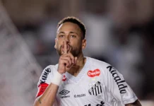 Neymar brilha, Santos vence o Vasco na Vila e deixa a zona de rebaixamento