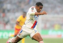 Na despedida de Endrick, Lyon é goleado pelo Lens no Campeonato Francês