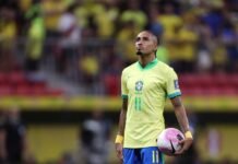 Raphinha elogia e torce pela presença de Neymar na Copa: “É o cara do hexa”
