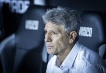 Vasco anuncia a demissão do técnico Renato Gaúcho