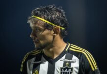 Santos sonda situação de Gustavo Scarpa, do Atlético-MG, mas negócio é considerado difícil
