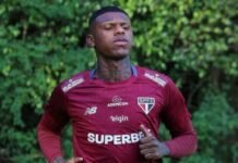 Arboleda é reintegrado pelo São Paulo e retorna aos trabalhos com o elenco