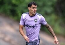 Botafogo sofre sexto transfer ban da Fifa por causa de dívidas por Villalba