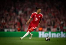 Bayern se movimenta para renovar com Olise e afastar interesse do Real Madrid