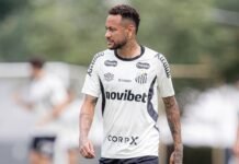 Neymar se reapresenta ao Santos e prepara retorno aos gramados