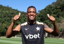 Botafogo recusa proposta de R$160 milhões do Palmeiras por Danilo Santos