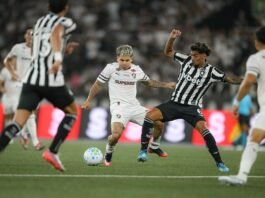 Botafogo e Fluminense ficam no empate em clássico agitado pelo Brasileirão