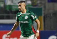 Andreas Pereira recebe mais um jogo de suspensão e desfalca o Palmeiras na Libertadores contra a LDU