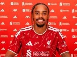 Liverpool anuncia a contratação do atacante francês Barcola, ex-PSG