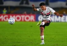 Nicolas, lateral do São Paulo, é preso após atropelar e matar idoso em Barueri
