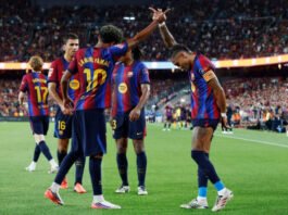 Raphinha e Yamal brilham, Barcelona vence o Rayo Vallecano e reassume a liderança do Campeonato Espanhol