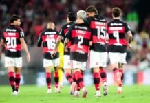 Flamengo vence o Mirassol em jogo atrasado no Brasileirão e cola na liderança