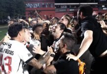 Vasco volta a vencer o Vitória e pelo terceiro ano seguido vai à semifinal da Copa do Brasil